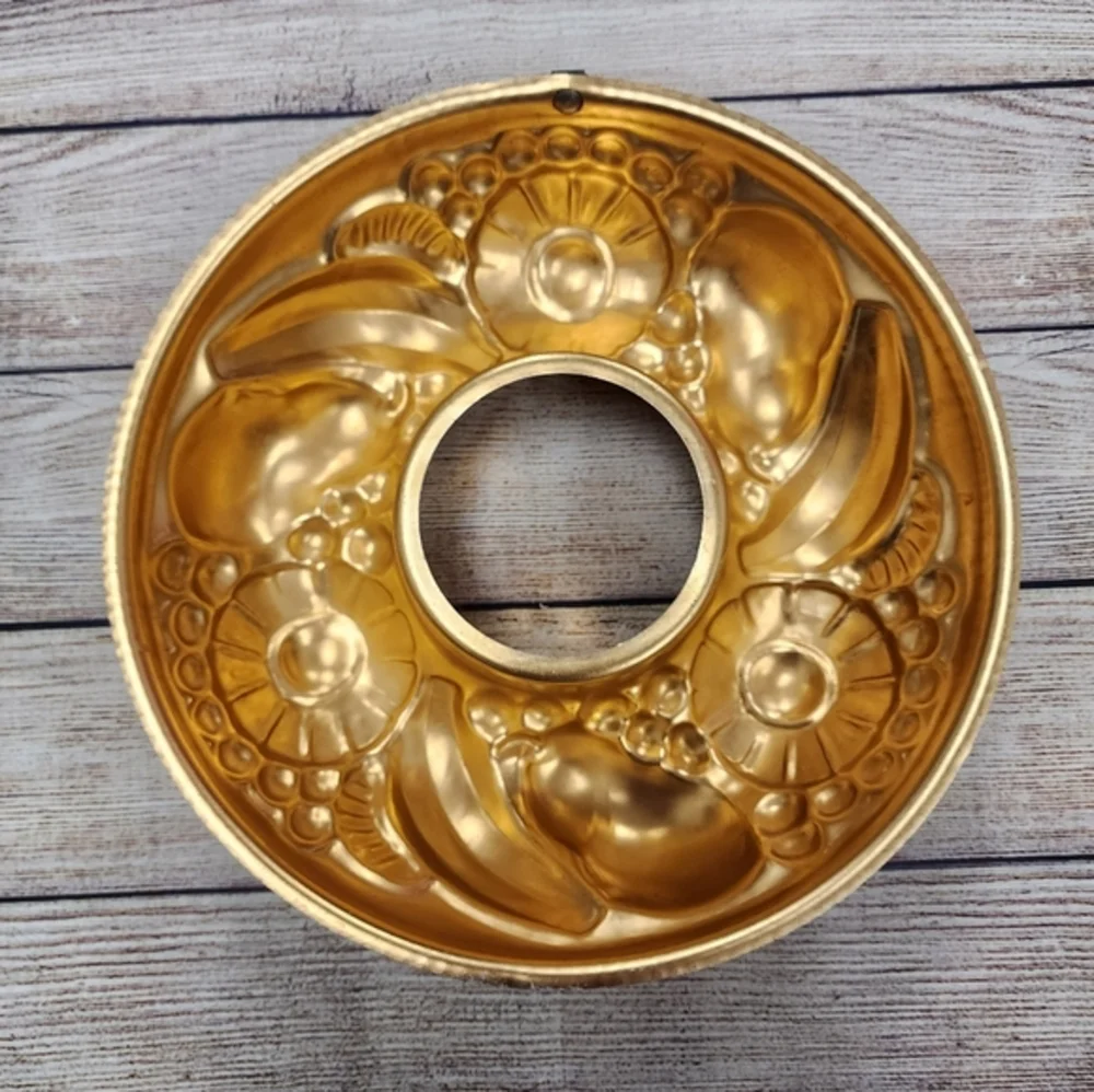 Vintage Copper Aluminum Fruit Wreath Jello Salad‎ Mold